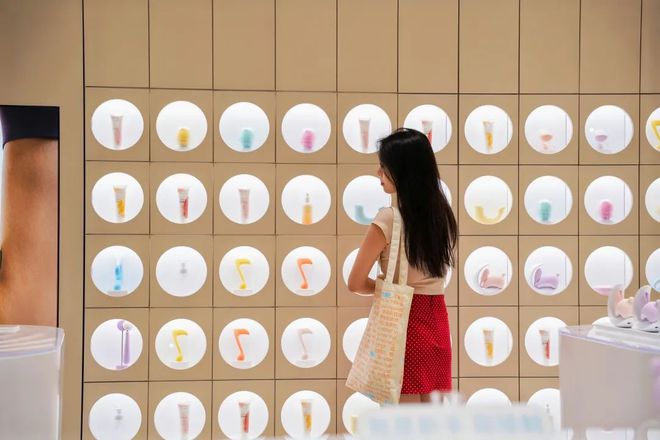 如何正视欲望｜Shine Brand不朽情缘mg网址性萧条时代全球男女(图11)